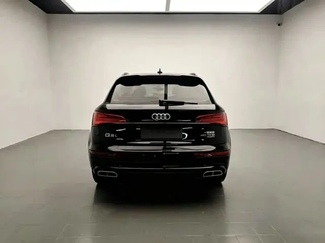 Audi Audi Q5L 2024 Model 45 TFSI Luxury Dynamic — Фото автомобиля 6
