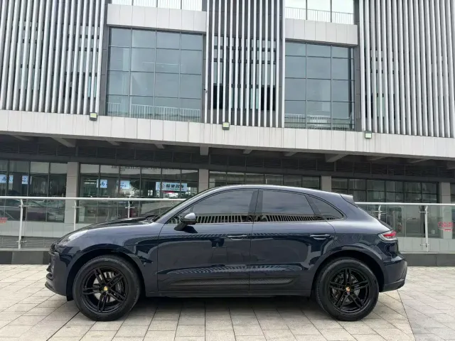 Porsche Macan — Фото автомобиля 5