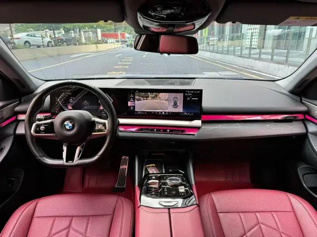 BMW 5 Series — Фото автомобиля 6