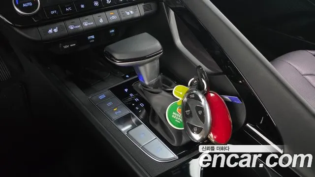 Hyundai Avante CN7 — Фото автомобиля 12