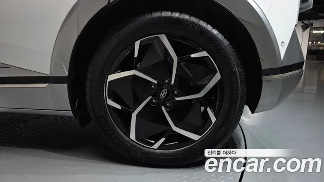 Hyundai Ioniq 5 — Фото автомобиля 6