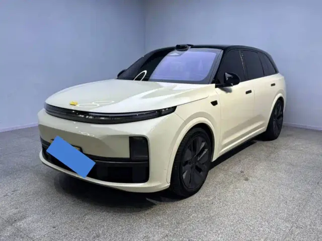Фотография автомобиля — Li Auto L7