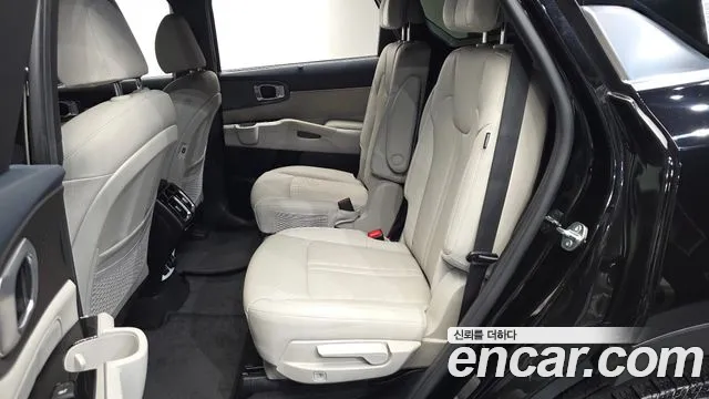 Kia Sorento — Фото автомобиля 17
