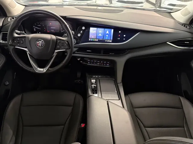 Buick Enclave — Фото автомобиля 9