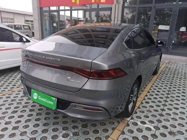 BYD Qin PLUS — Фото автомобиля 6
