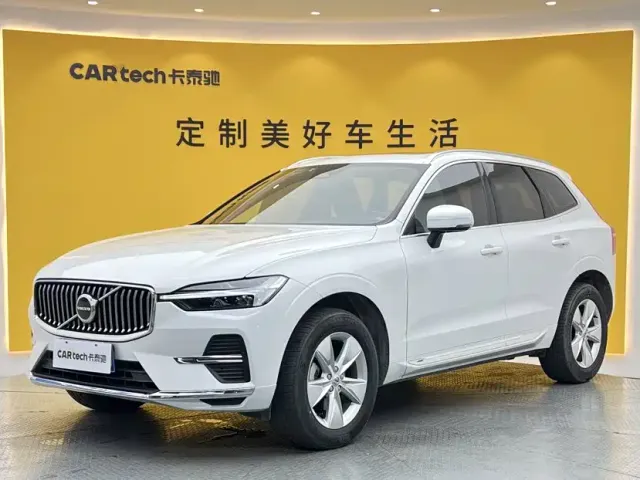 Volvo XC60 — Фото автомобиля 13