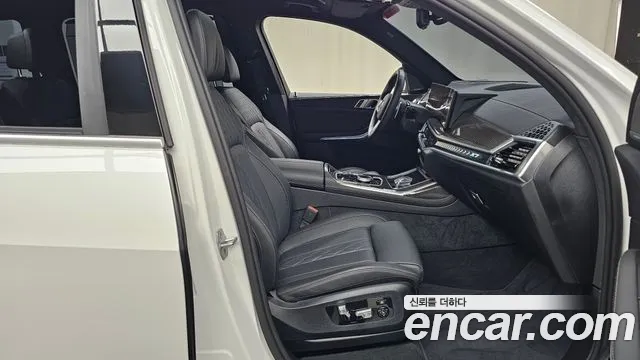 BMW X7 G07 — Фото автомобиля 15