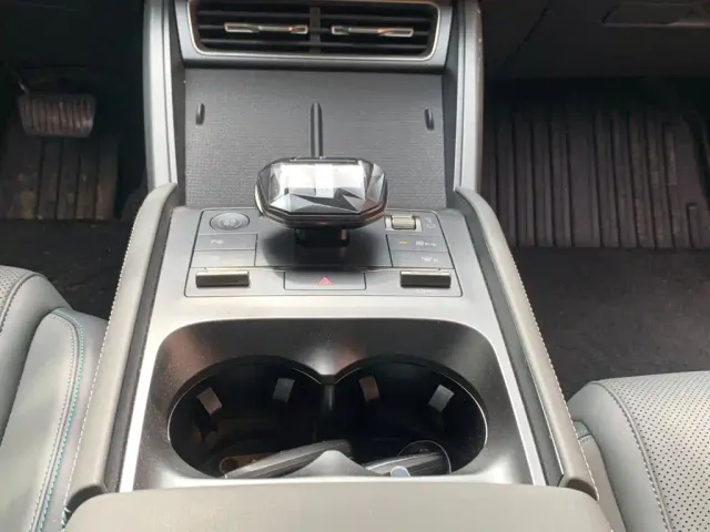 BYD Qin L — Фото автомобиля 9