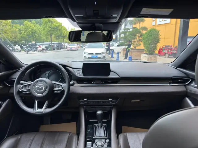 Mazda Atenza 2021 Model 2.5L Blue Sky Premium Edition — Фото автомобиля 10