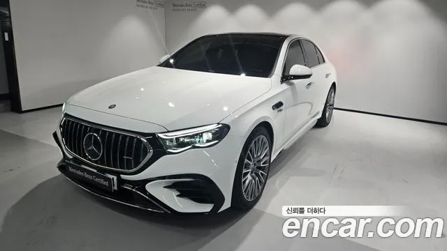 Mercedes-Benz E-Class — Фото автомобиля 3