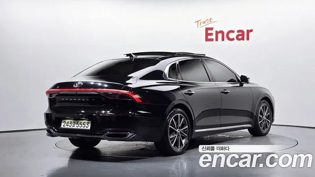 Hyundai Grandeur Новый Grandeur IG — Фото автомобиля 2