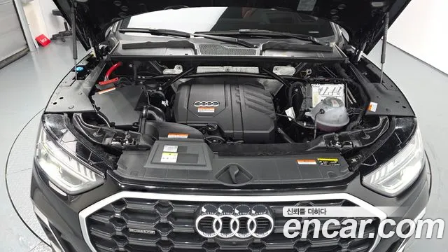 Audi Q5 FY — Фото автомобиля 6