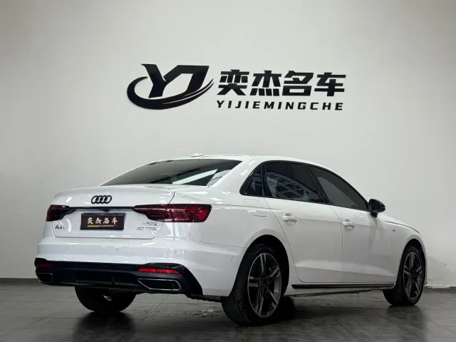 Audi A4L — Фото автомобиля 7