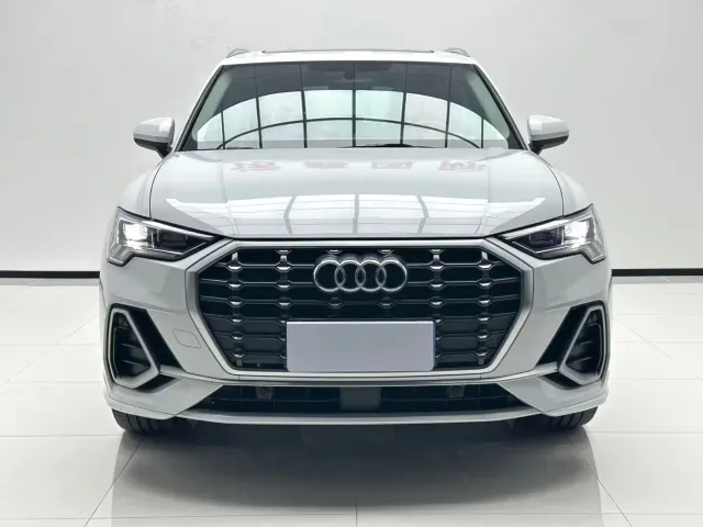Audi Q3 — Фото автомобиля 3