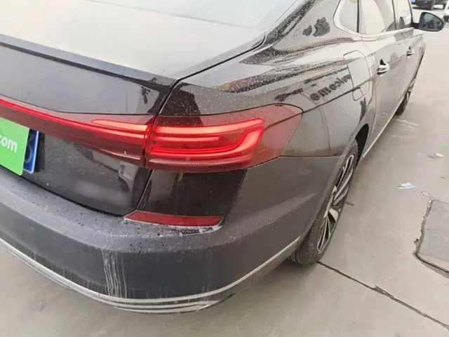 Volkswagen Passat — Фото автомобиля 7