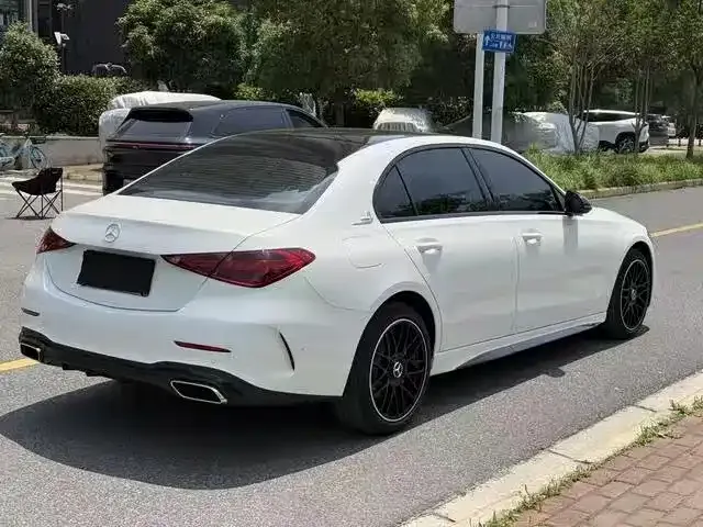 Mercedes-Benz C-Class — Фото автомобиля 11