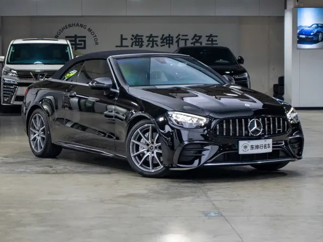 Mercedes-Benz E-Class — Фото автомобиля 3