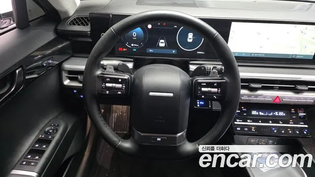 Hyundai Grandeur GN7 — Фото автомобиля 13
