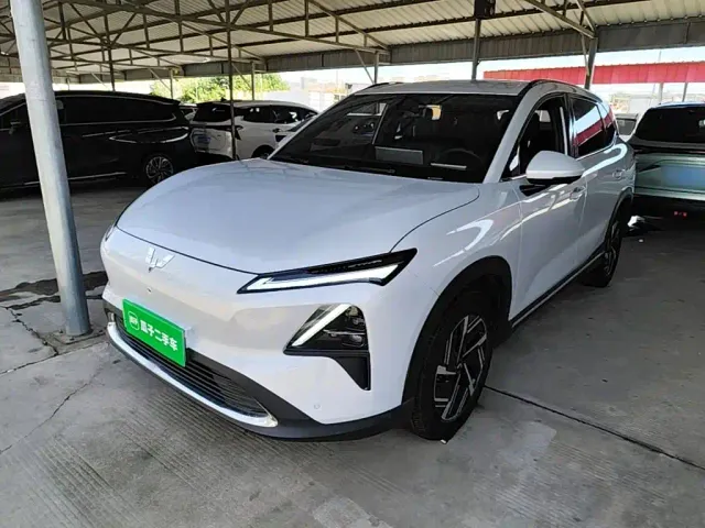 Фотография автомобиля — Wuling Starlight S