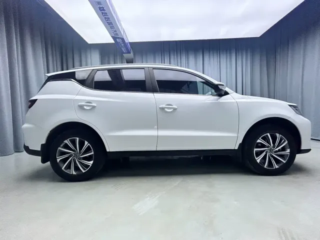 Geely Vision X6 — Фото автомобиля 5