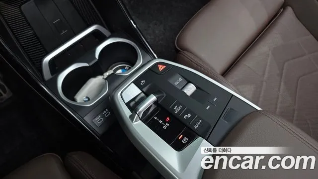 BMW X1 U11 — Фото автомобиля 12