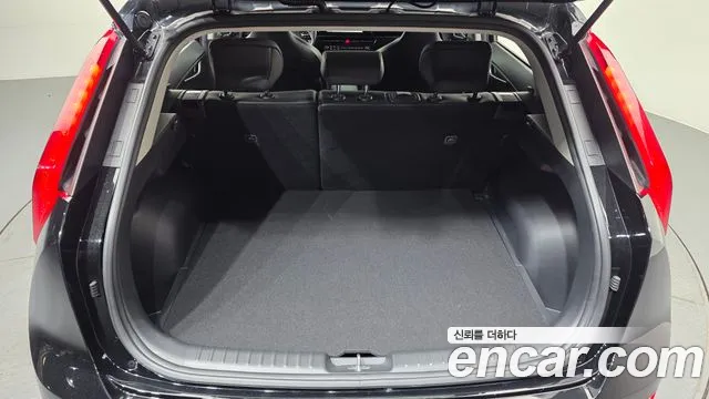 Kia Niro All Niro EV Air — Фото автомобиля 19