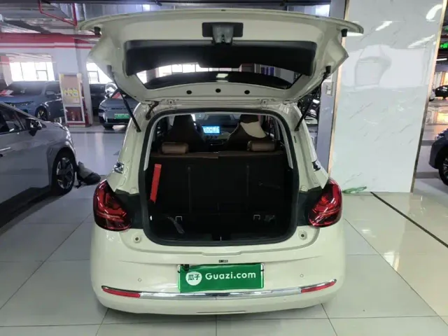 Wuling Bingo — Фото автомобиля 18
