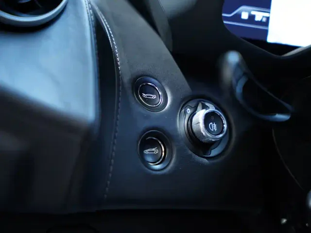 McLaren GT — Фото автомобиля 22