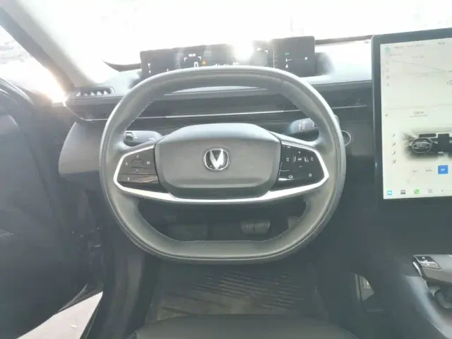 Changan Lamore — Фото автомобиля 10