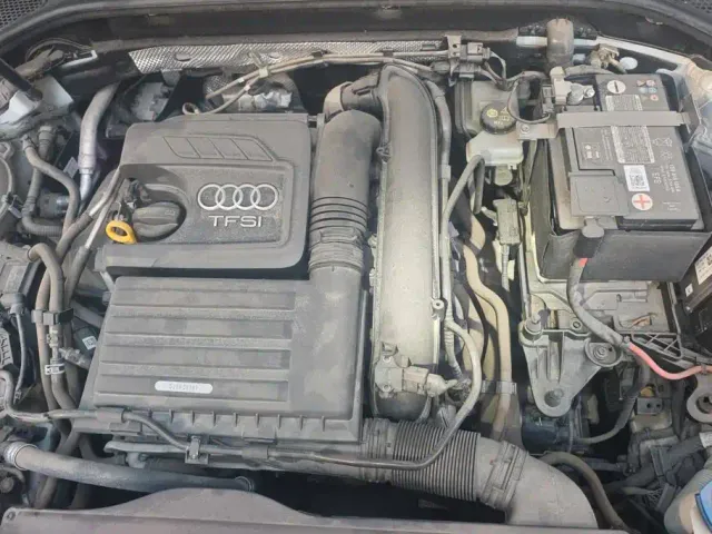 Audi Q2L — Фото автомобиля 10