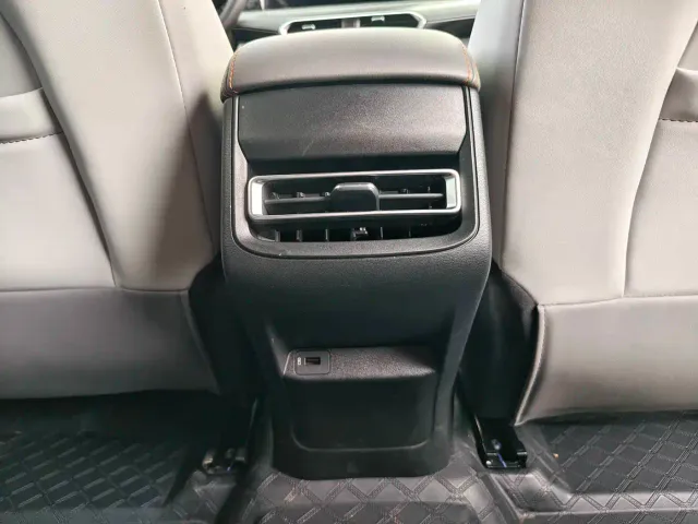Changan Changan UNI-T 2022 1.5T Premium — Фото автомобиля 7