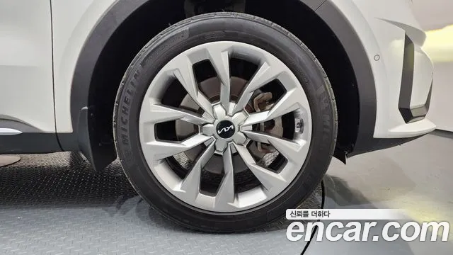 Kia Sorento Sorento 4-е поколение Бензин 2.5T 4WD — Фото автомобиля 5