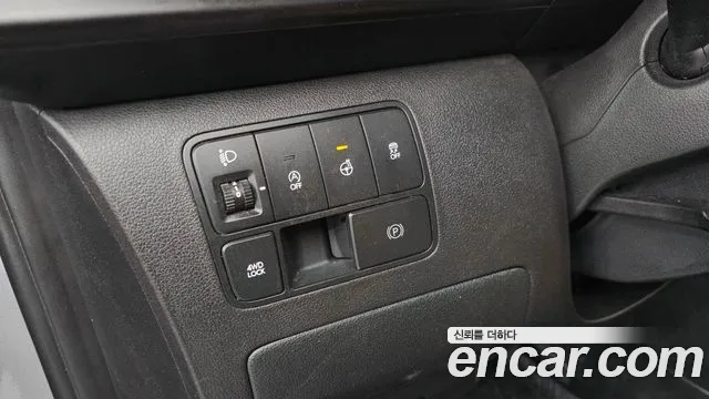Hyundai Staria Staria 4WD Tourer 9 мест — Фото автомобиля 24