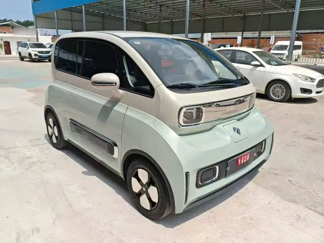Baojun KiWi EV — Фото автомобиля 3