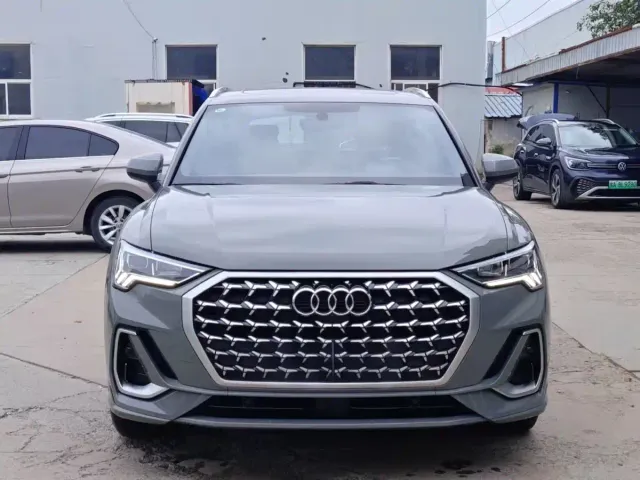 Audi Q3 — Фото автомобиля 2