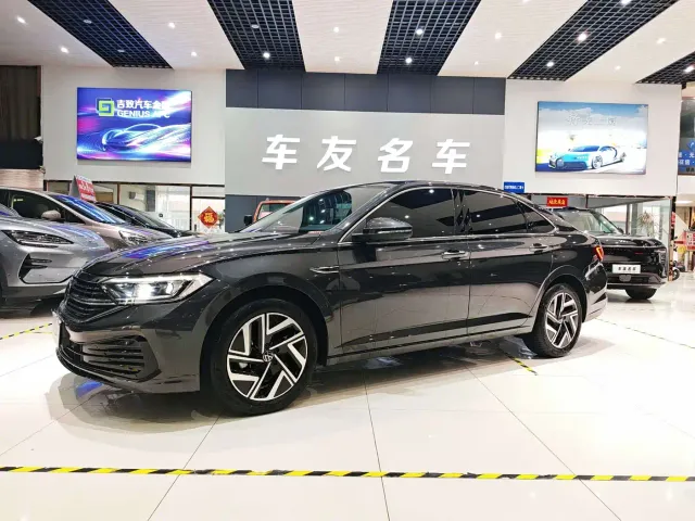 Volkswagen Sagitar — Фото автомобиля 2