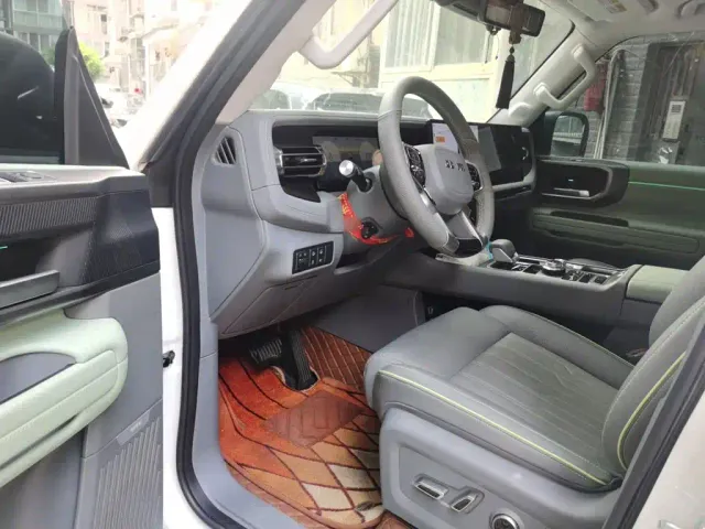 BAIC BJ40 — Фото автомобиля 13
