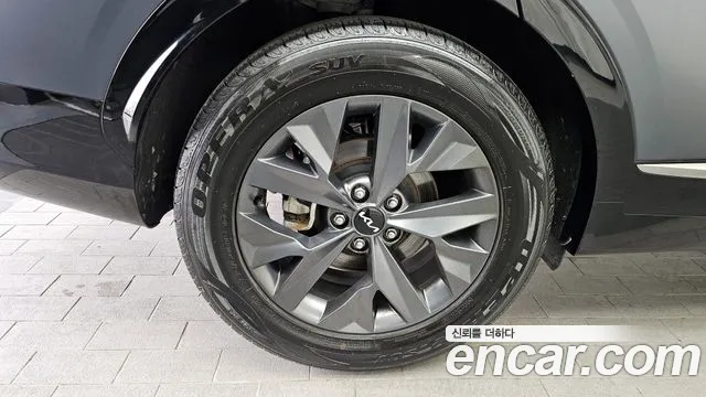 Kia Sportage Sportage 5-е поколение Бензин 1.6 турбо 2WD — Фото автомобиля 5