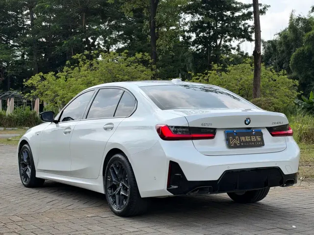 BMW 3 Series — Фото автомобиля 4