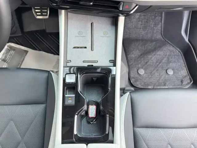 Volkswagen Sagitar — Фото автомобиля 19