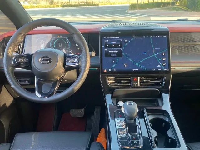 GAC Trumpchi M8 — Фото автомобиля 6