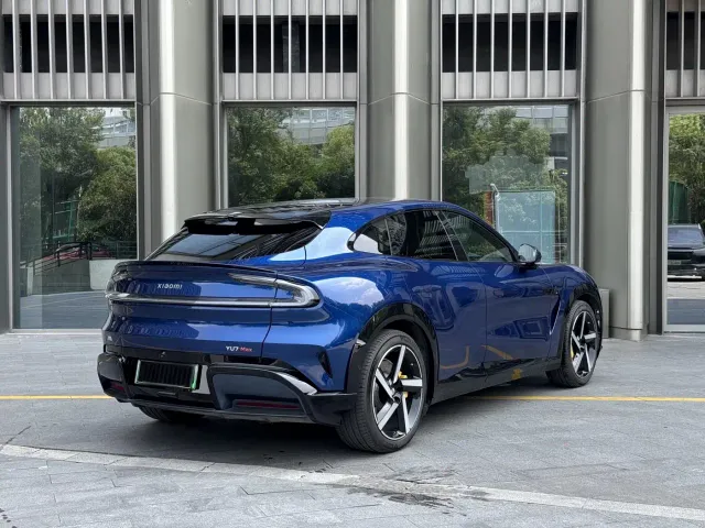 Xiaomi YU7 — Фото автомобиля 4