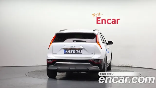 Kia Niro The All New Niro Signature — Фото автомобиля 4