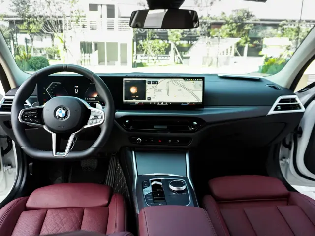 BMW 3 Series — Фото автомобиля 23
