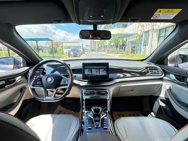 BYD Qin PLUS — Фото автомобиля 8