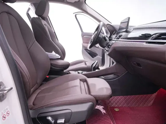 BMW X1 — Фото автомобиля 25