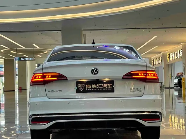 Volkswagen Bora 2024 280TSI DSG Comfort Ride Edition — Фото автомобиля 5