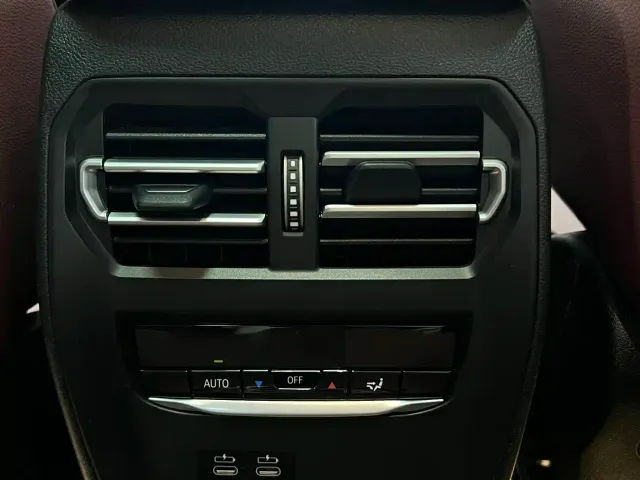 BMW 3 Series — Фото автомобиля 17