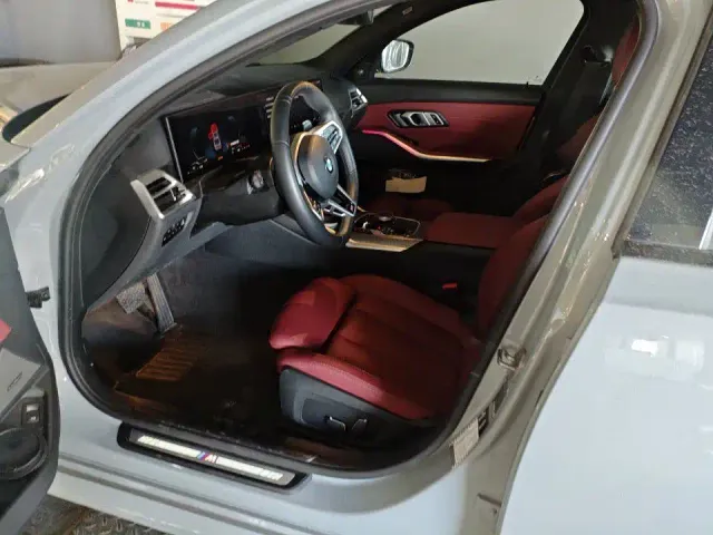 BMW 3 Series — Фото автомобиля 6