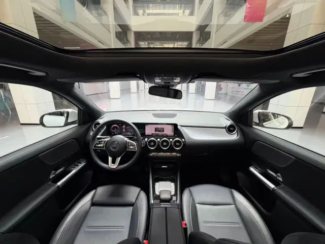 Mercedes-Benz GLA-Class — Фото автомобиля 15